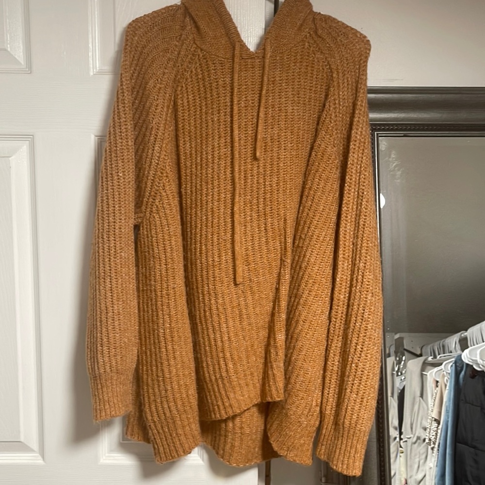 Aerie hooded sweater